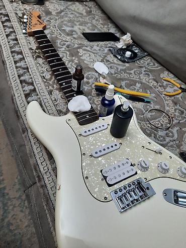 Гитары: FENDER Squier Sonic HSS, PolarWhite. В принципе, понравится любому at lalafo.kg — 10 Гитары: FENDER Squier Sonic HSS, PolarWhite. В принципе, понравится любому — 10