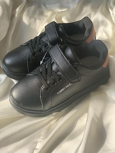 Детская обувь: Детские кроссовки - Модели: классические на шнурках и модель на — 9