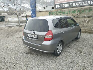 Honda: Honda Fit: 2004 г., 1.3 л, Вариатор, Бензин, Хэтчбэк