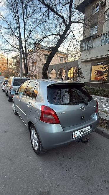 yaris: Toyota Yaris: 2008 г., 1.3 л, Механика, Бензин, Хэтчбэк — 3