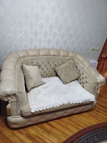 Divan, Açılmayan, Bazasız, Çatdırılma yoxdur