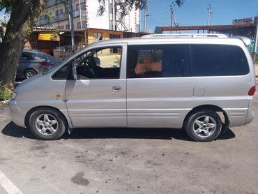 Hyundai: Hyundai Starex: 2000 г., 2.5 л, Механика, Дизель, Минивэн