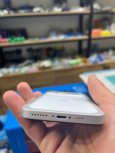 iphobe x: IPhone X — 4
