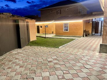 Посуточная аренда квартир: 3 комнаты, Душевая кабина, Постельное белье, Парковка — 9