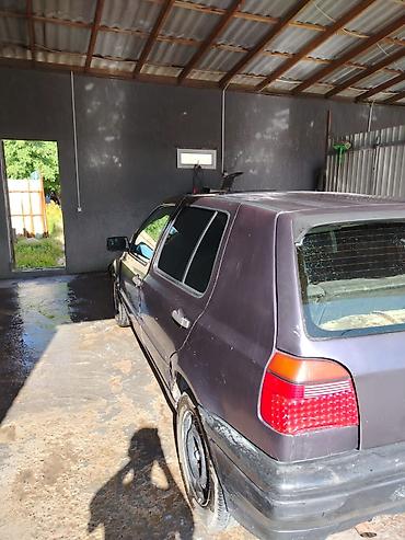daf 95: Volkswagen Golf: 1993 г., 1.8 л, Механика, Газ, Седан — 6