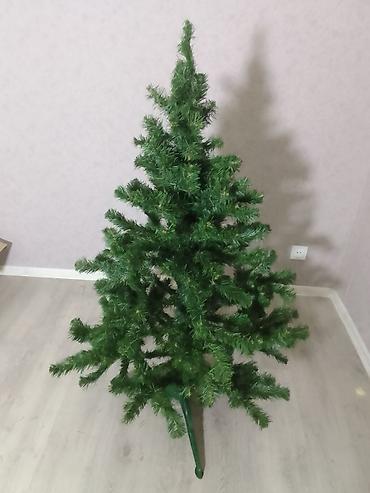 Yeni il ağacları: Süni yolka ağacı - Material: sıx PVC iynələr, metal daxili karkas - — 4