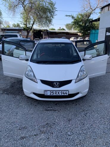 запчасти на хонда фит бампер: Honda Fit: 2009 г., 1.5 л, Автомат, Бензин, Хэтчбэк