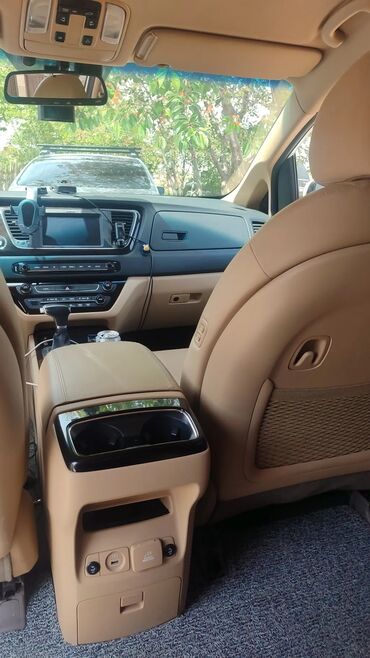 Kia: Kia Carnival: 2018 г., 2.2 л, Автомат, Дизель, Минивэн — 8