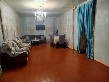 mingecevir satiliq evler: 6 otaqlı, 225 kv. m, Orta təmir