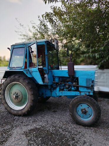 aqrar kend teserrufati texnika traktor satis bazari: Salam Traxtor Saz Veziyyetdedi Otur sur Mtz 82