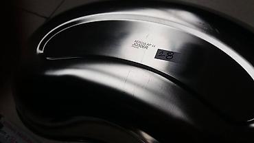 Medicinska oprema: Špric 100 ml za pretakanje ispiranje. Može i za druge namene . Kao — 26