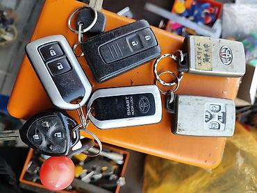 Аварийное вскрытие замков: Автоключи и брелоки — большой выбор - Смарт-ключи и брелоки: Toyota — 4