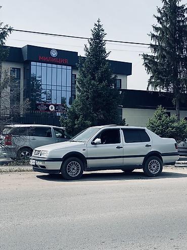 e53 amg: Volkswagen Vento: 1996 г., 1.8 л, Механика, Газ, Седан — 1