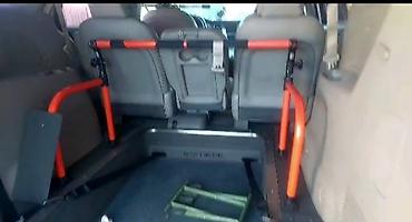 Kia: Kia Carnival: 2018 г., 2.2 л, Автомат, Дизель, Универсал — 9