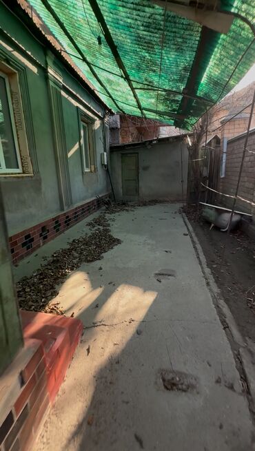 Долгосрочная аренда домов: 60 м², 3 комнаты — 8