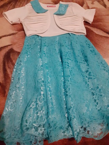 детские вечерние платья: Продаётся детское нарядное платье вместе с балеро на 7,8 лет