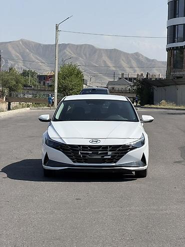 elantra 2021: Hyundai Elantra: 2021 г., 1.6 л, Автомат, Бензин, Седан — 2