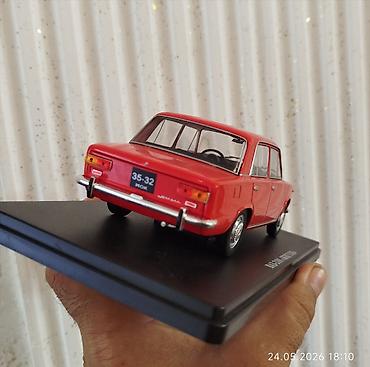 xrustal vaz: Məhsul: VAZ-2101 “Jiquli” HACHETTE 1:24 - Miqyas: 1:24 (stand — 4