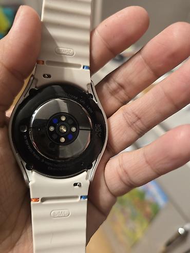 Samsung Galaxy Watch7 (модель SM-L300), цвет Cream. Основные