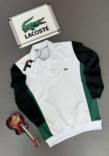 Duksevi: Muski duksevi u Vel. M,L,XXL
Premijum kvalitet
3000 din.
Uvoz Turska — 12