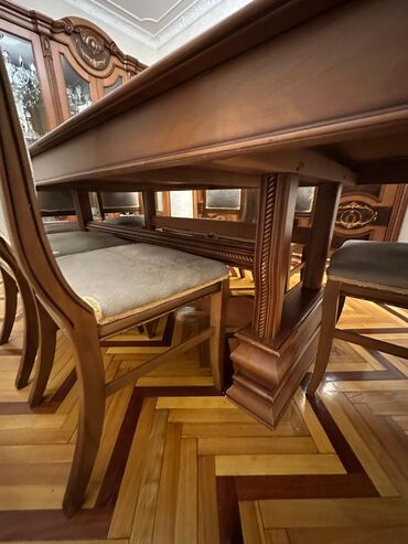 Qonaq otağı dəstləri: İşlənmiş, Rəf, Masa və oturacaqlar, Servant, Kredit yoxdur — 8