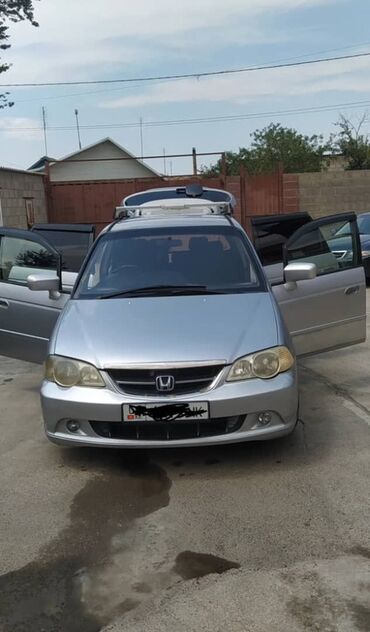 скупка домкрат: Honda Stream: 2002 г., 2.3 л, Автомат, Бензин, Вэн/Минивэн