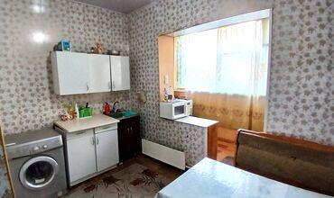 квартира ош обл: 2 бөлмө, 60 кв. м, Жеке план, 1 кабат, Эски ремонт