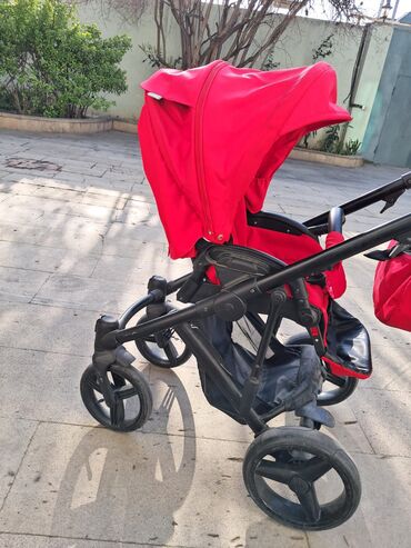 Xodunoklar: Bebetto magnum kalyaska 90 azn tecili satilir iki hisseden ibaretidir