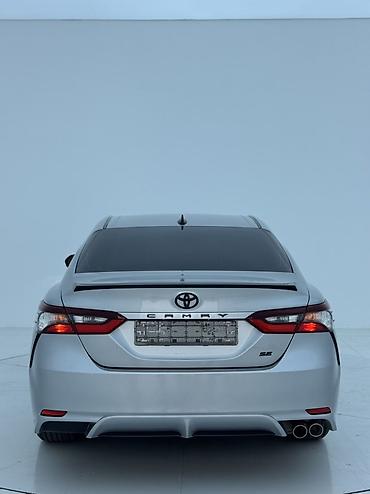 carina e: Toyota Camry: 2021 г., 2.5 л, Автомат, Бензин, Седан — 2