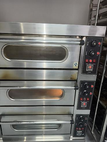 baking oven: Электрическая трехкамерная пекарская печь (панель управления у каждой — 2