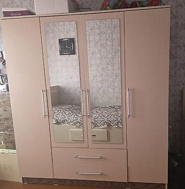 hamam skafi: İşlənmiş, 4 qapılı, Siyirməli, Bej, Taxta, Açılan, Düz dolab — 1