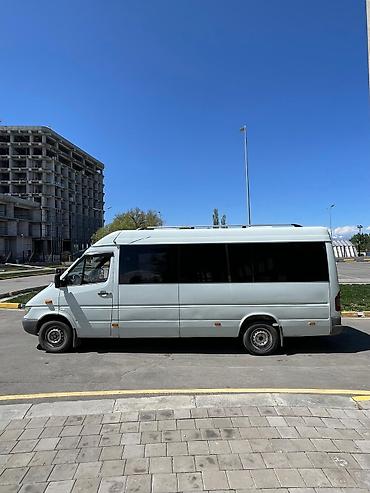 Другие детали салона: Mercedes-Benz Sprinter — пассажирский микроавтобус (салон) Описание — 16