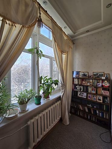 Продажа квартир: 2 комнаты, 51 м², Сталинка, 2 этаж — 3