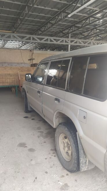 фара некся 2: Mitsubishi Pajero: 1995 г., 3.2 л, Механика, Дизель, Внедорожник