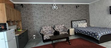 Посуточная аренда квартир: 1 комната, Круглосуточное заселение, Постельное белье, Душевая кабина — 5