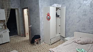studio apartment: Сдаётся небольшая студия с отдельным санузлом и базовой — 4