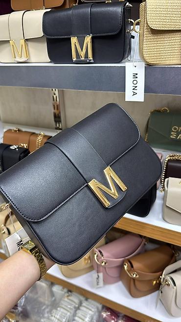 torbe od platna: Ženska torba MONA – elegantna crossbody/ramena torba sa zlatnim “M” — 3