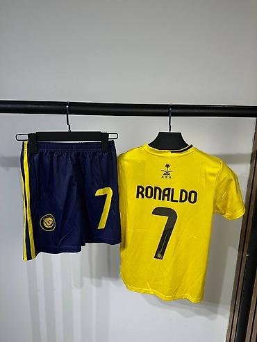 маска роналду: Футбольная форма Al Nassr / Ronaldo №7 Комплект состоит из футболки и — 2