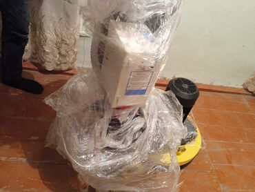 Digər məişət texnikası: Pol yonmaq üçün xüsusiləşdirilmiş cilalayıcı.TƏCİLİ SATILIR.PUL — 1