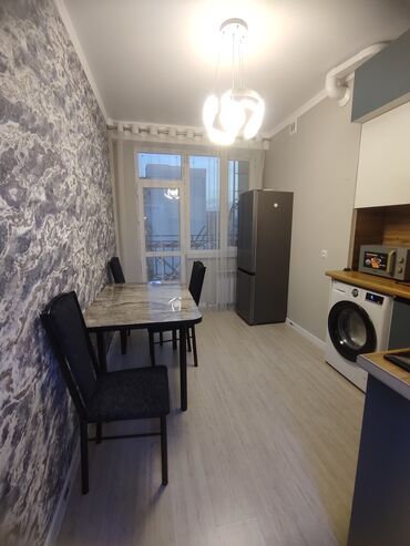 Посуточная аренда квартир: 1 комната, Душевая кабина, Постельное белье, Кондиционер — 7