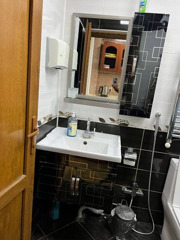 Uzunmüddətli kirayə mənzillər: Gənclik metrosunun dedoqorqut parkına yaxın drujba kinoteatrina yaxın — 14