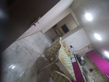 əmircanda kirajə evlər: 5 otaqlı, 130 kv. m, Orta təmir