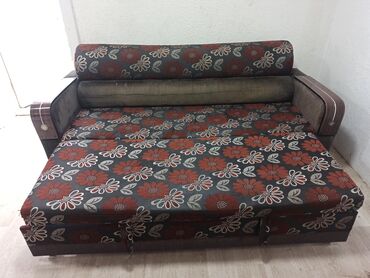 продам диван: Тапшырыкка эмерек, Уктоочу бөлмө, Диван, кресло