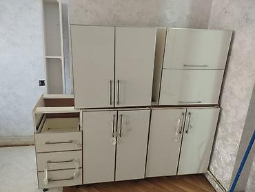 qab iskafi: Ağ rəngli mətbəx dolabları dəsti - Material: laminat/MDFlam korpus — 2