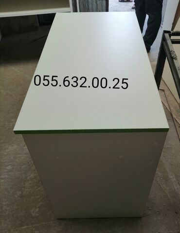 Masa və oturacaq dəstləri: Mətbəx üçün, Yeni, Açılmayan, Kvadrat masa — 15