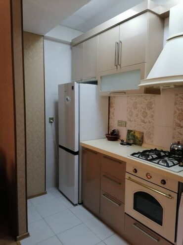 Yeni tikili: 2 otaqlı, Yeni tikili, m. İnşaatçılar, 85 kv. m -da lalafo.az — 8 Yeni tikili: 2 otaqlı, Yeni tikili, m. İnşaatçılar, 85 kv. m — 8