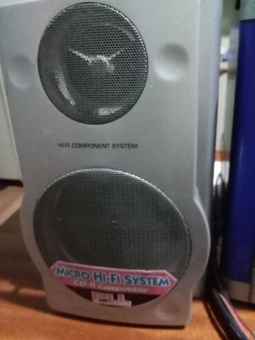 Zvučnici i stereo sistemi: Mini linija, marke First, kupljena u Austriji. Ima CD plejer, radio — 3