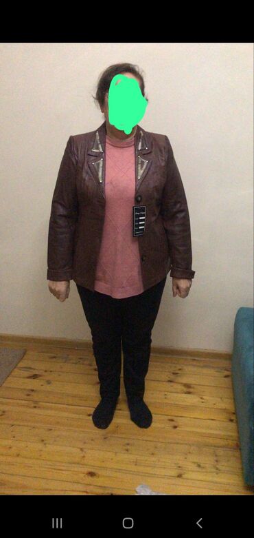 Kardiqanlar, jaketlər: Qadinlar ucun tebii dəri geyimler. Tezedi hamsi. Magaza baglanibdi -da lalafo.az — 4 Kardiqanlar, jaketlər: Qadinlar ucun tebii dəri geyimler. Tezedi hamsi. Magaza baglanibdi — 4