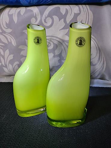 tupperware proizvodi: Vaze nove rucni rad iz 90ih godina. Vaze Okkso,pun rad,duvano — 1