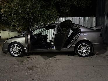 terrano 2: Honda Civic: 2008 г., Механика, Бензин, Седан — 1